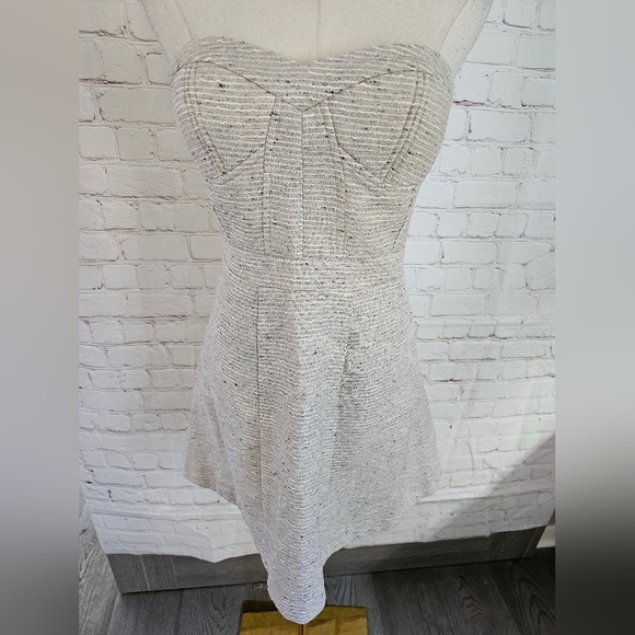 Jessica Simpson Sweetheart Shimmery Tweed Dress | Size 3/4 | NWOT - Picture 2 of 10